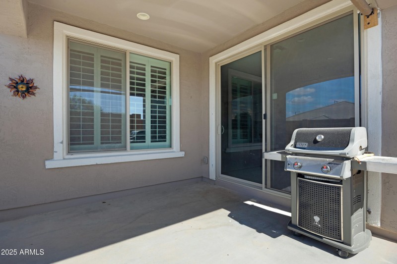 25974 W Horsham Dr-38