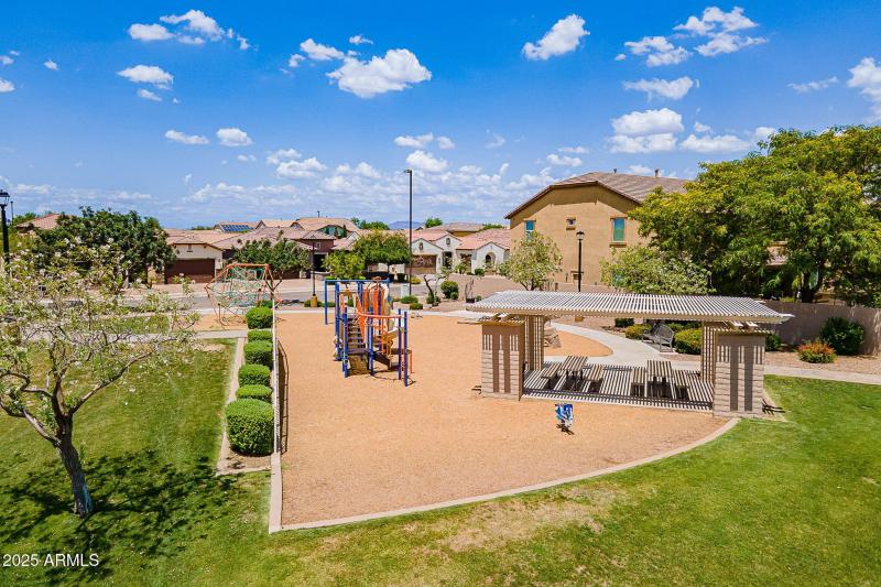 70-web-or-mls-Ivanhoe-aerial-5