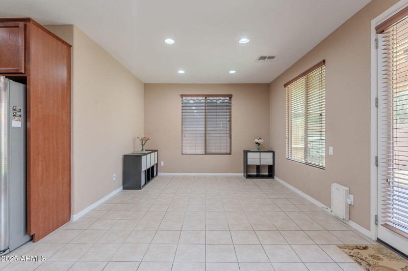 16-web-or-mls-Ivanhoe-16