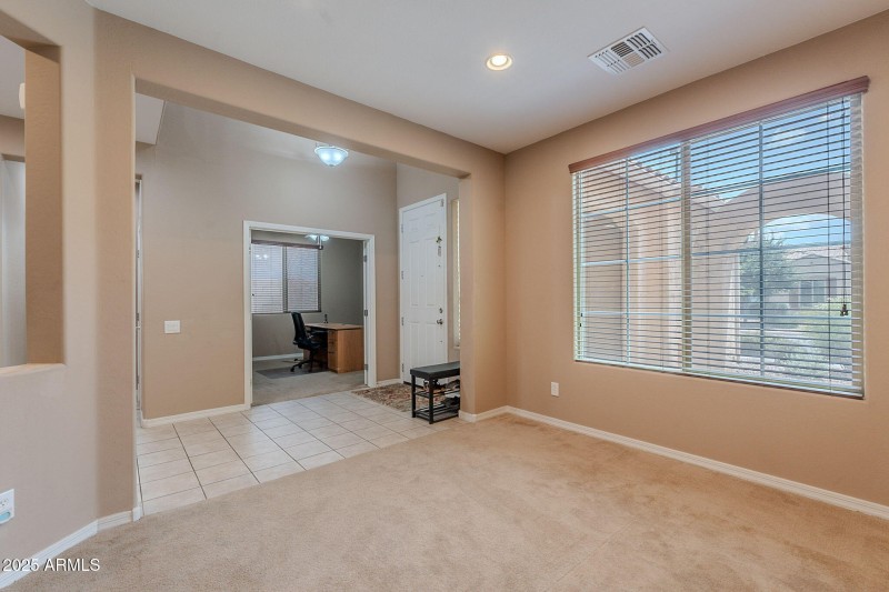 25-web-or-mls-Ivanhoe-25