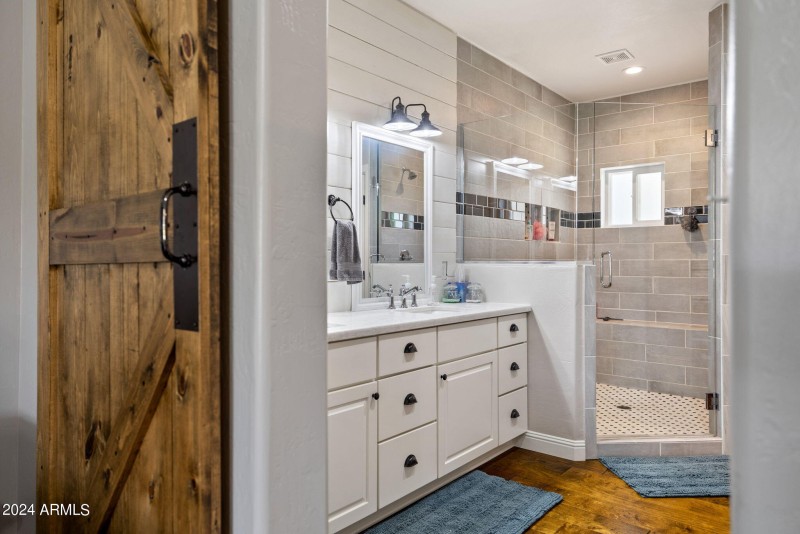 5247AZ260-ShowLow-AZ-23