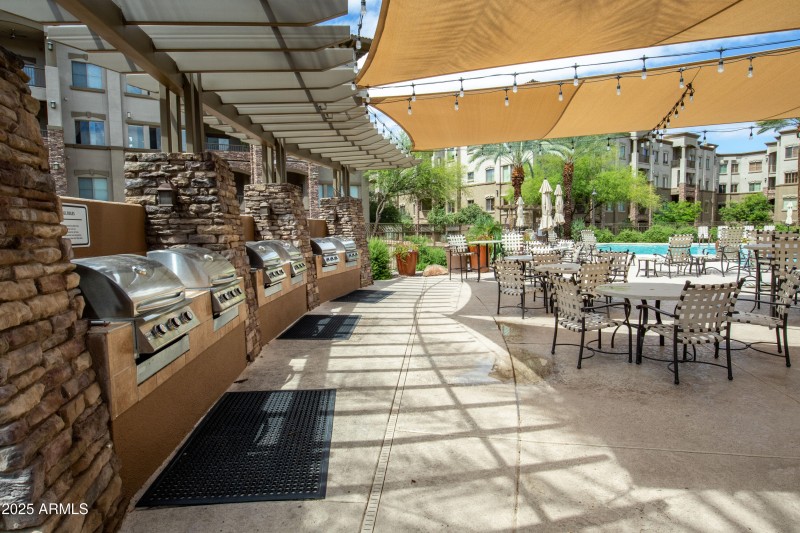 5450 E Deer Valley Dr 1004-27