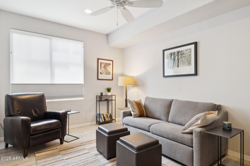 24-web-or-mls-17850-n-68th-st-2138