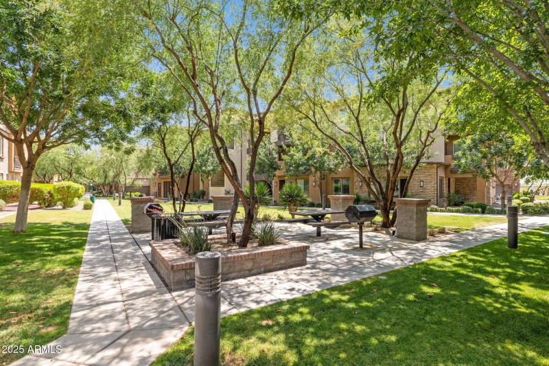 35-web-or-mls-17850-n-68th-st-2138