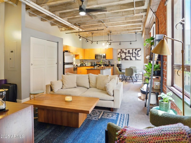 Airbnb Listing Des00015