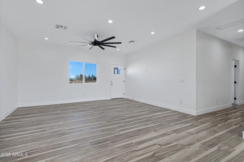 36257 W Highland Avenue