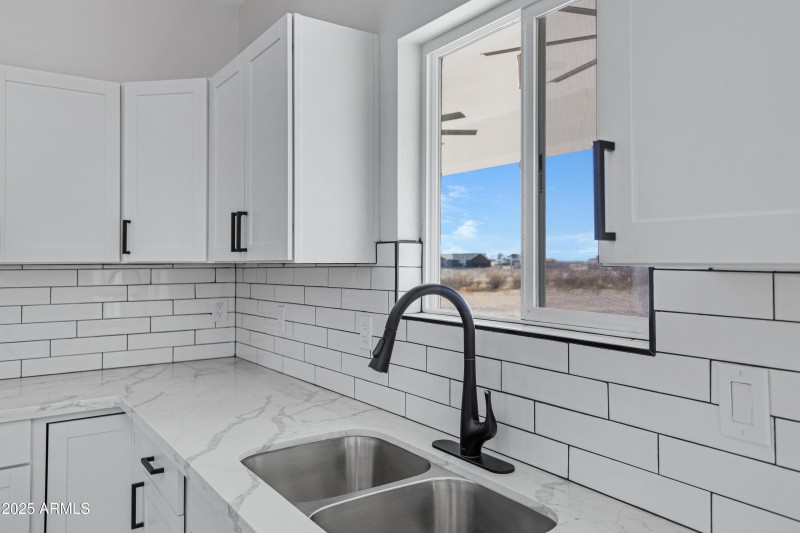 36257 W Highland Avenue