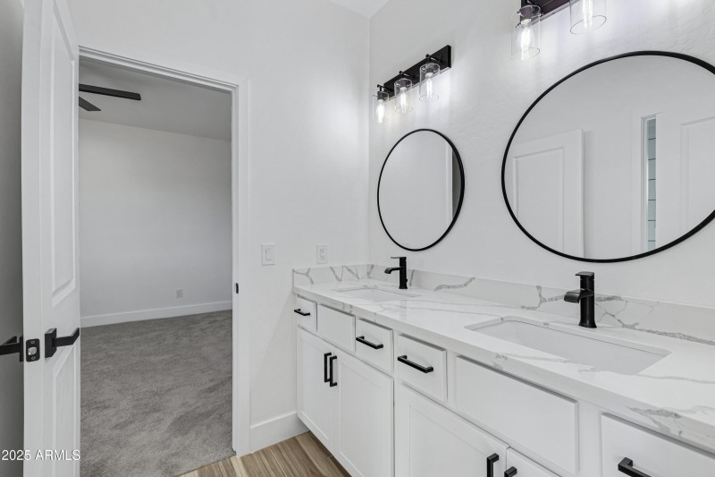 =36257 W Highland Avenue