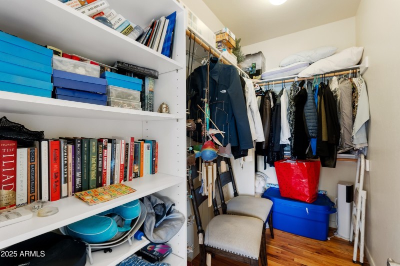 029_2nd Suite Walk in Closet