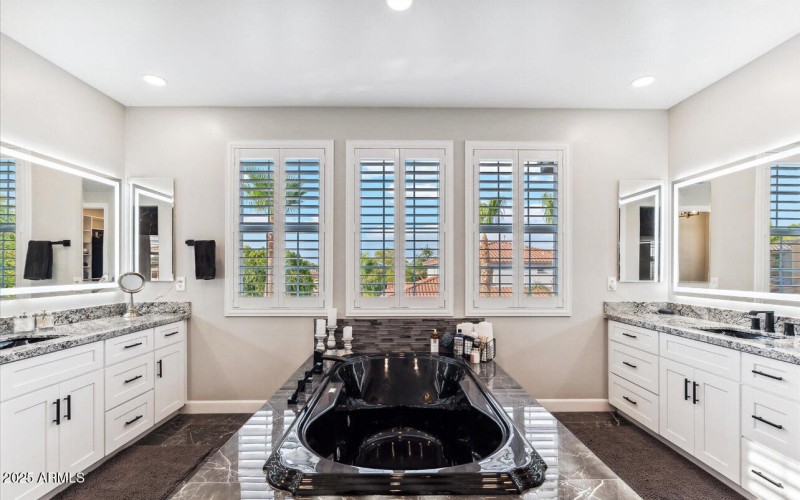 PRIMARY BATH RETREAT