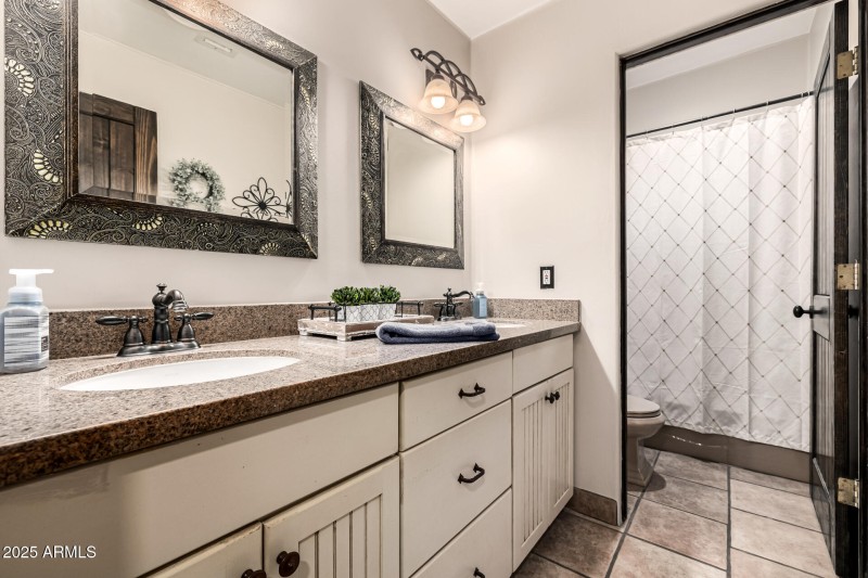 Upstairs guest bathroom