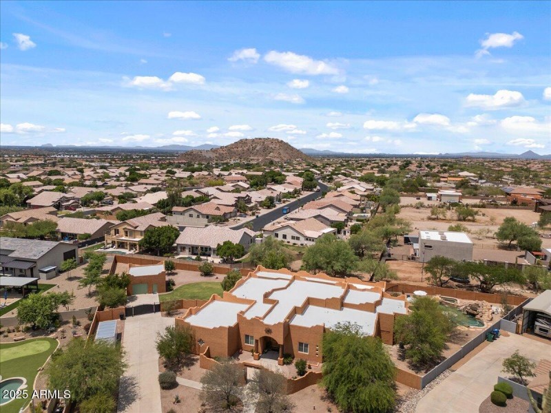 04-Aerial front of home