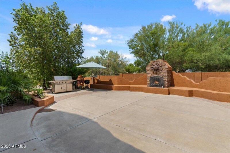 63-Fireplace and BBQ