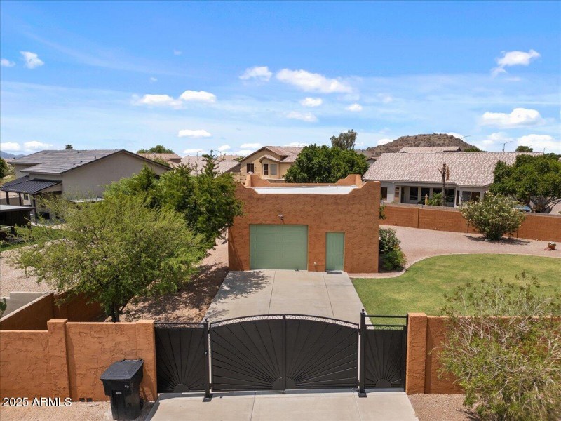 Shop or Guest Casita