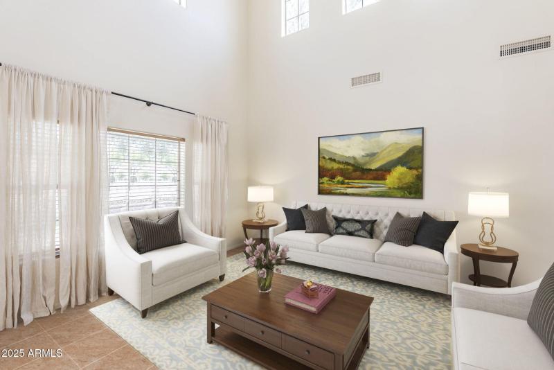 91-web-or-mls-Prospector-11 (Living Room