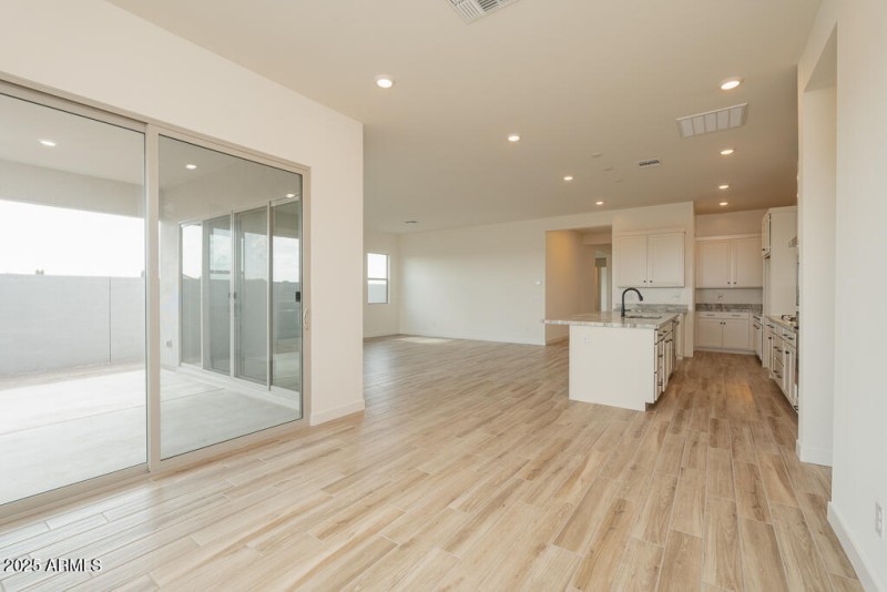 Tri Pointe Soleo 335 - Dining-4MLS