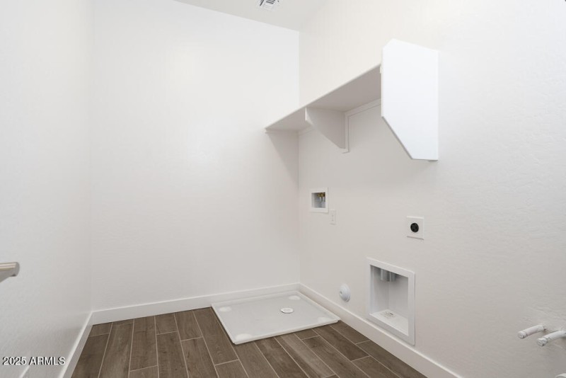 Tri Pointe Terraza 138 - Laundry-1MLS