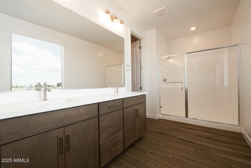 Tri Pointe Terraza 138 - Primary Bathroo