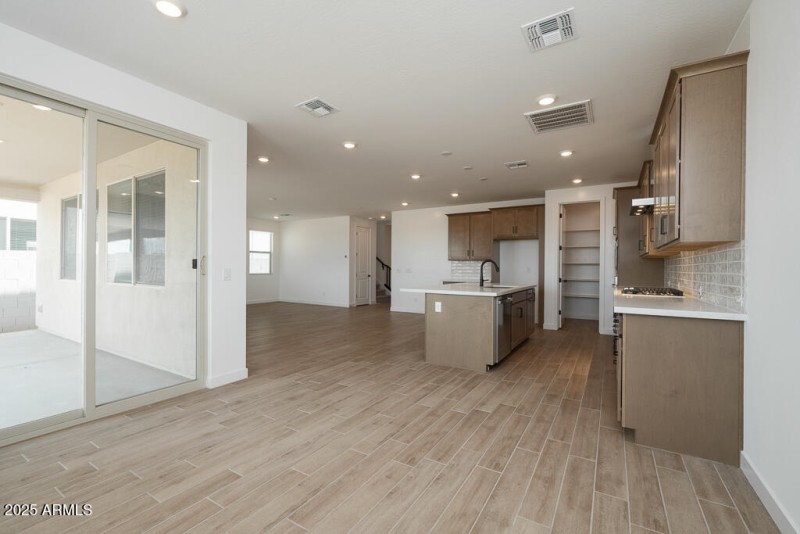 Tri Pointe Terraza 139 - Dining-4MLS