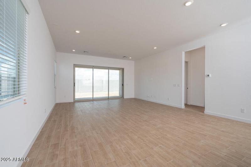 Tri Pointe Terraza 141 - Great Room and