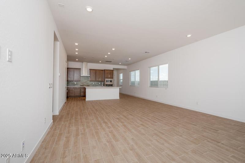 Tri Pointe Terraza 141 - Great Room and