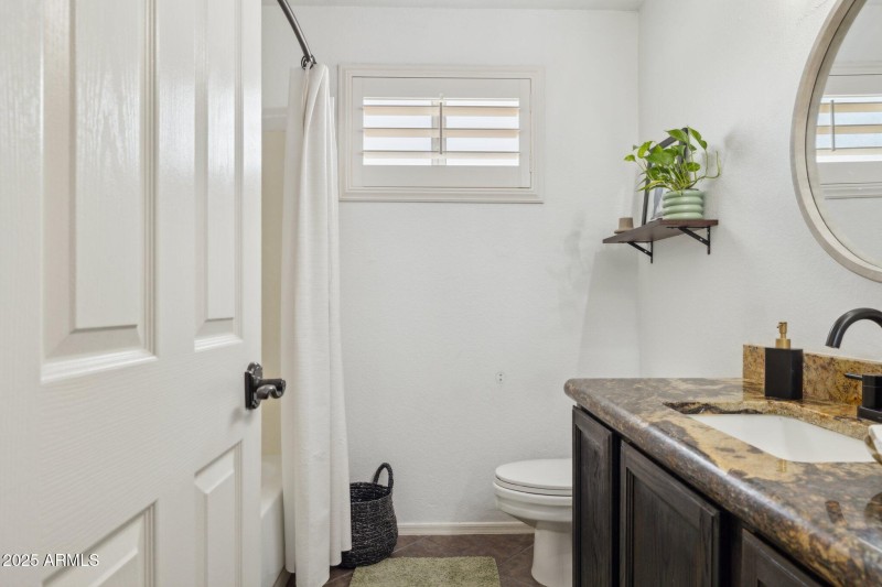 26-web-or-mls-28814-n-45th-st