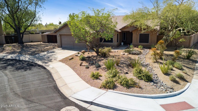 13-web-or-mls-28814-n-45th-st