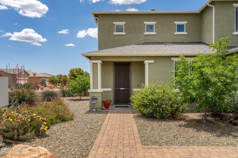 44-web-or-mls-13109-e-gonzalez-st