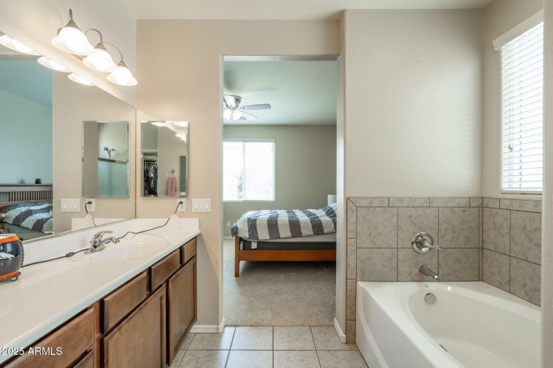 26-web-or-mls-13109-e-gonzalez-st