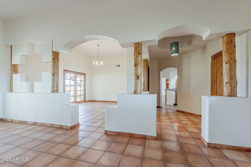 35-web-or-mls-Linda-35