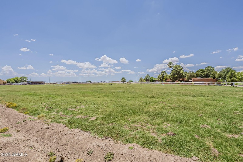 100-web-or-mls-Linda-100