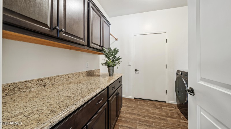 Interior - 6233 E Molly Dr-38