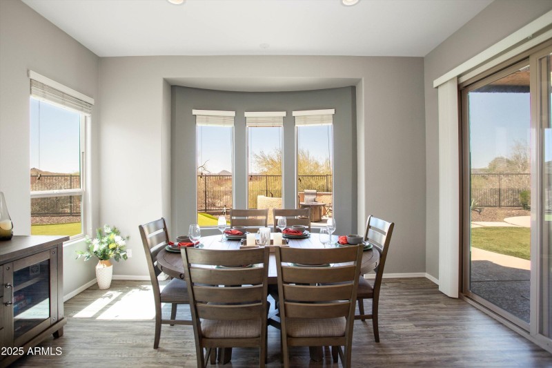 BEAUTIFUL BAY WINDOW ENHANCES THE VIEW