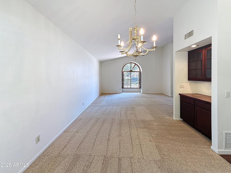 Dining/Livingroom