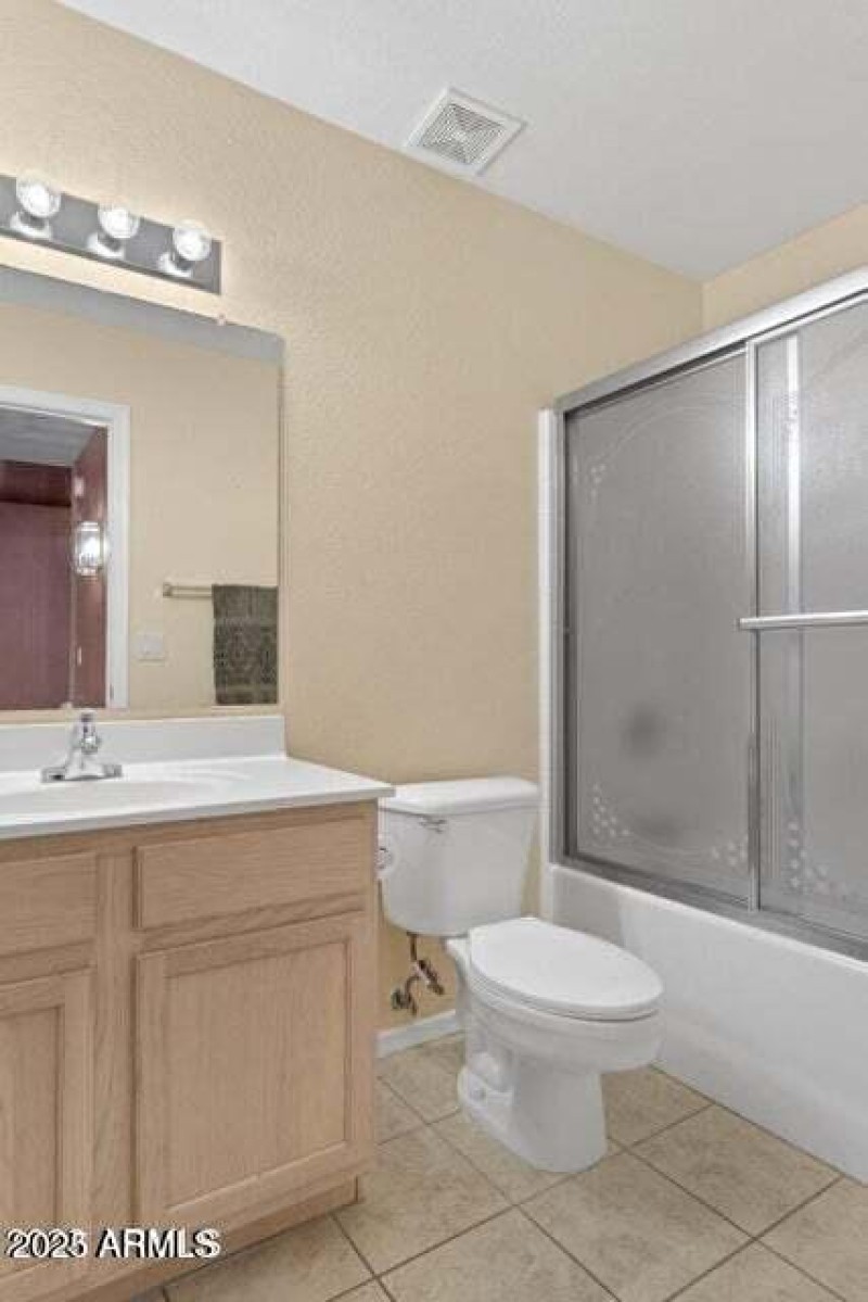 20230322195330209942000000-o