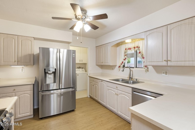 10222 N 105th Dr, Sun City - 225