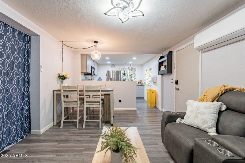 9-web-or-mls-Silverton-9