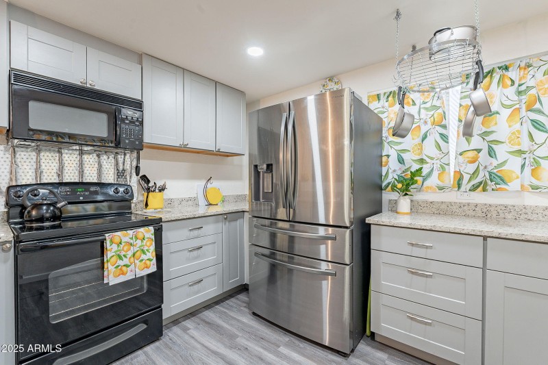 14-web-or-mls-Silverton-14