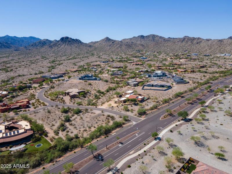 7-web-or-mls-8650 S San Filipe Dr-7