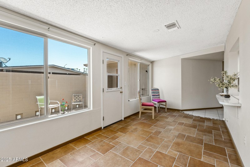 24_13671_N_111th_Ave24_mls