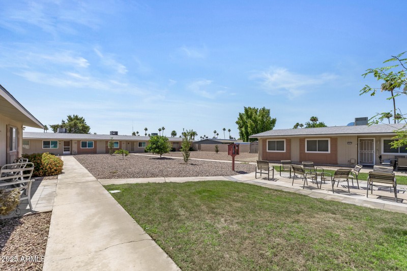 45_13671_N_111th_Ave45_mls