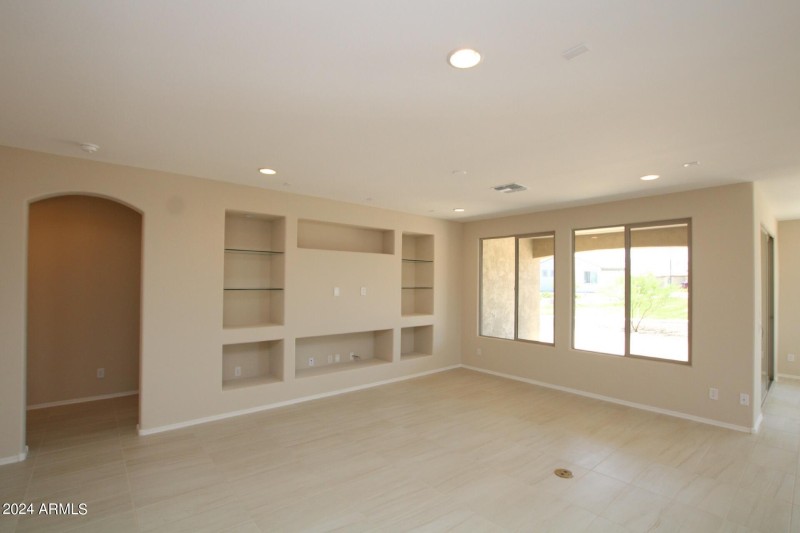 9cf7617f-7e50-4b85-bfd2-f45831ef4c4f