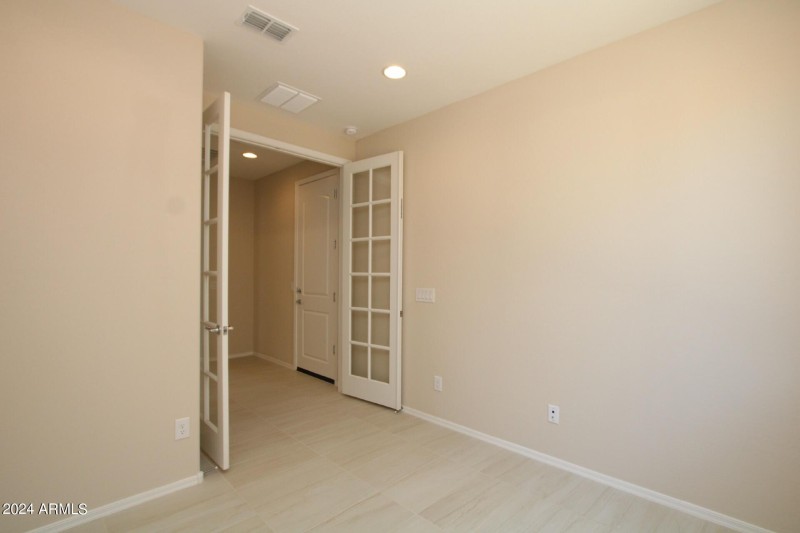 e8707678-c36b-4007-9de6-5ccf86e6667e