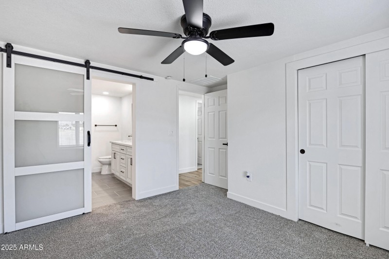 2708 E Roosevelt St-23