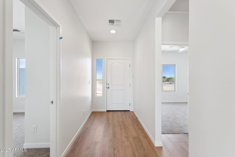 4-web-or-mls-22254-w-skinner-rd