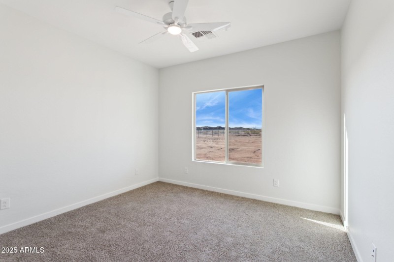 28-web-or-mls-22254-w-skinner-rd