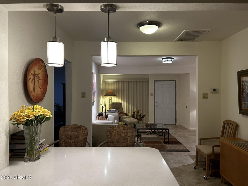 0B91F384-D666-4637-BE87-5BEB95BEB728