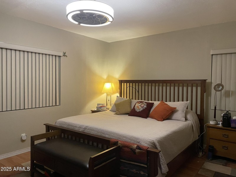 7009E922-8ACC-4AE0-AC22-A408986AE706