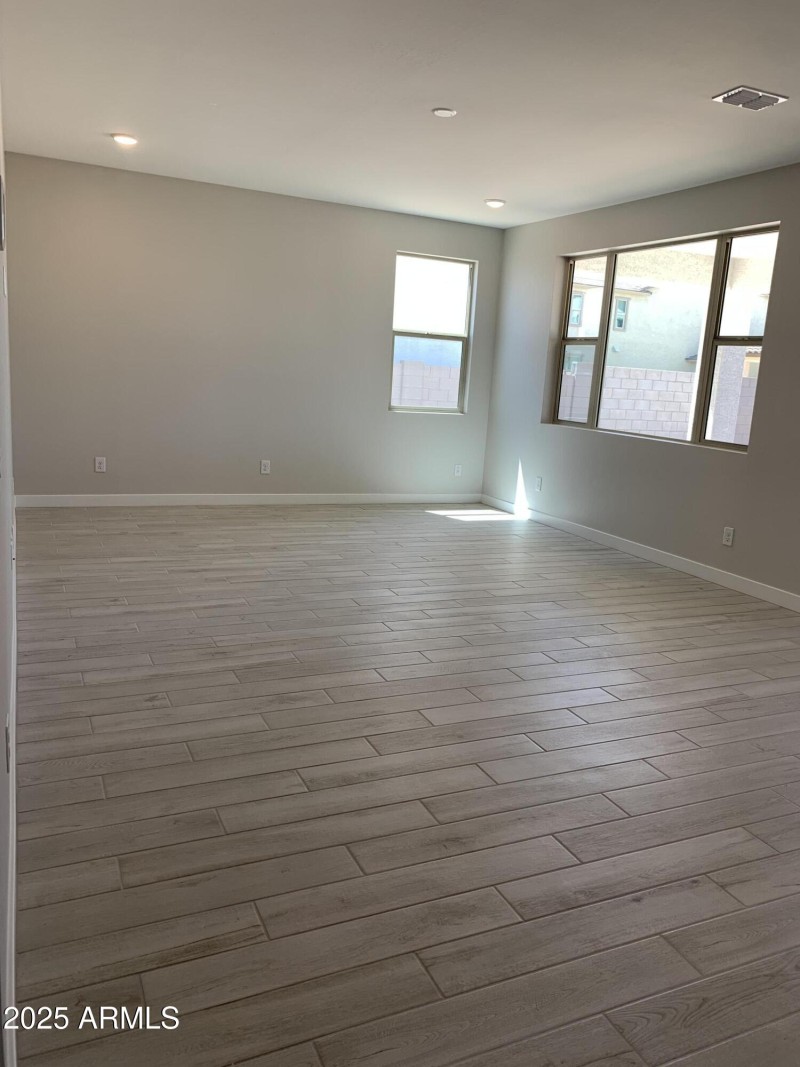 Mar Lot 5 - Great Room