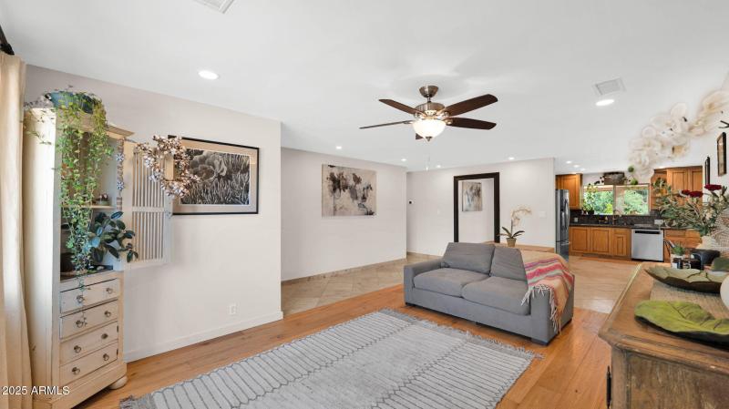 30-web-or-mls-P1083776